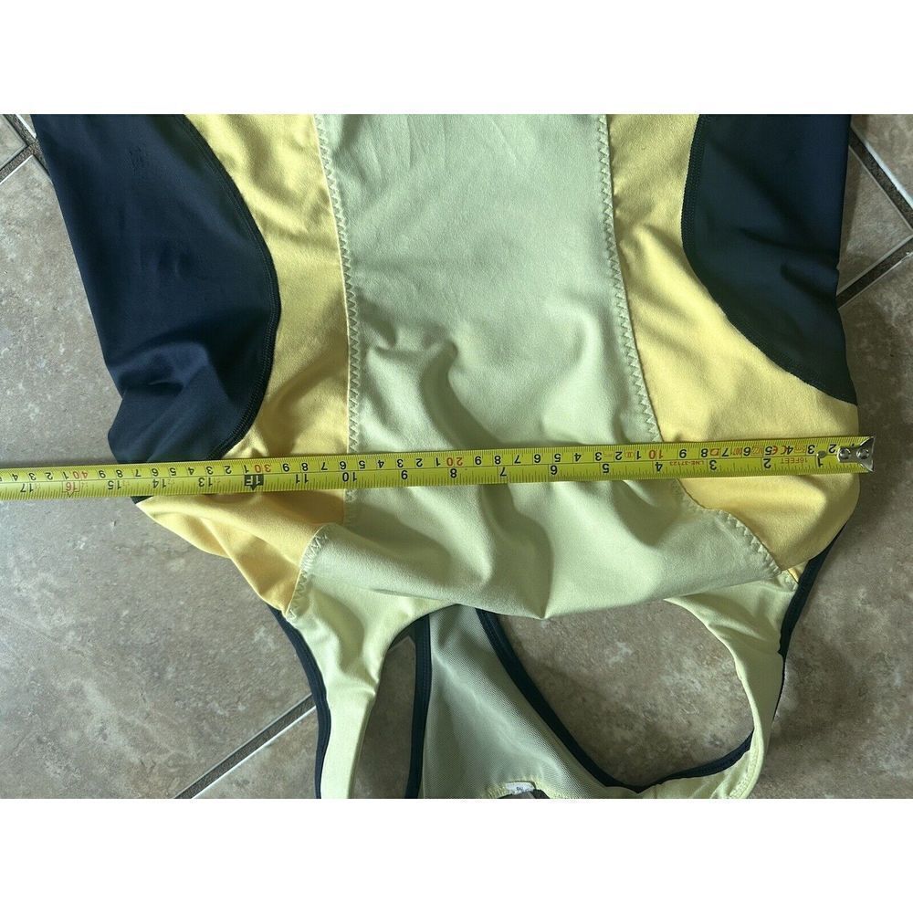 Lululemon 8 10 Colorblock Active Top Yellow - image 7